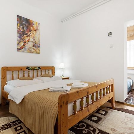 Casa Rasnoveana エクステリア 写真