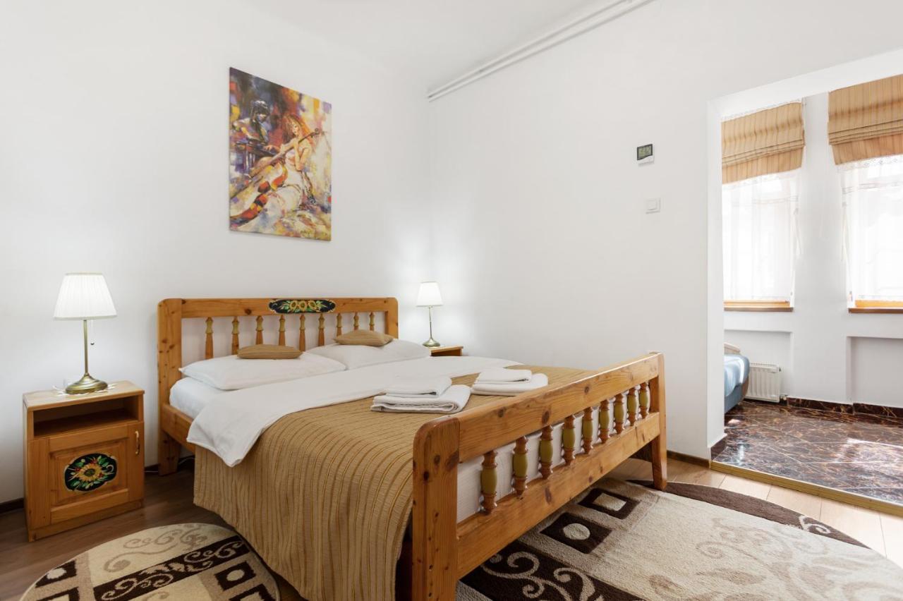 Casa Rasnoveana エクステリア 写真