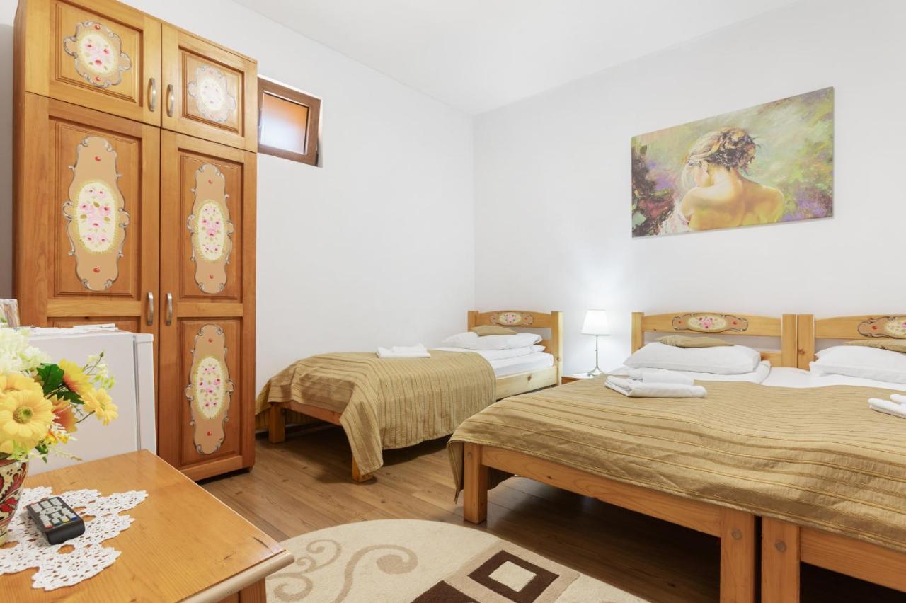 Casa Rasnoveana エクステリア 写真